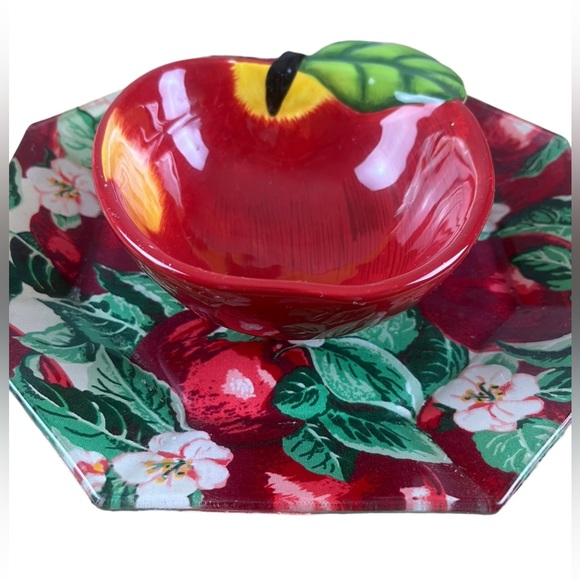Plate Dish Bundle (2) Apple Theme Dishes - Perfect for Apple Slices and Dip! - Picture 2 of 7